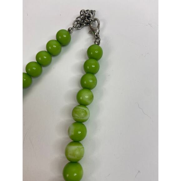 Vintage Style Large Bead Necklace - Picture 4 of 4